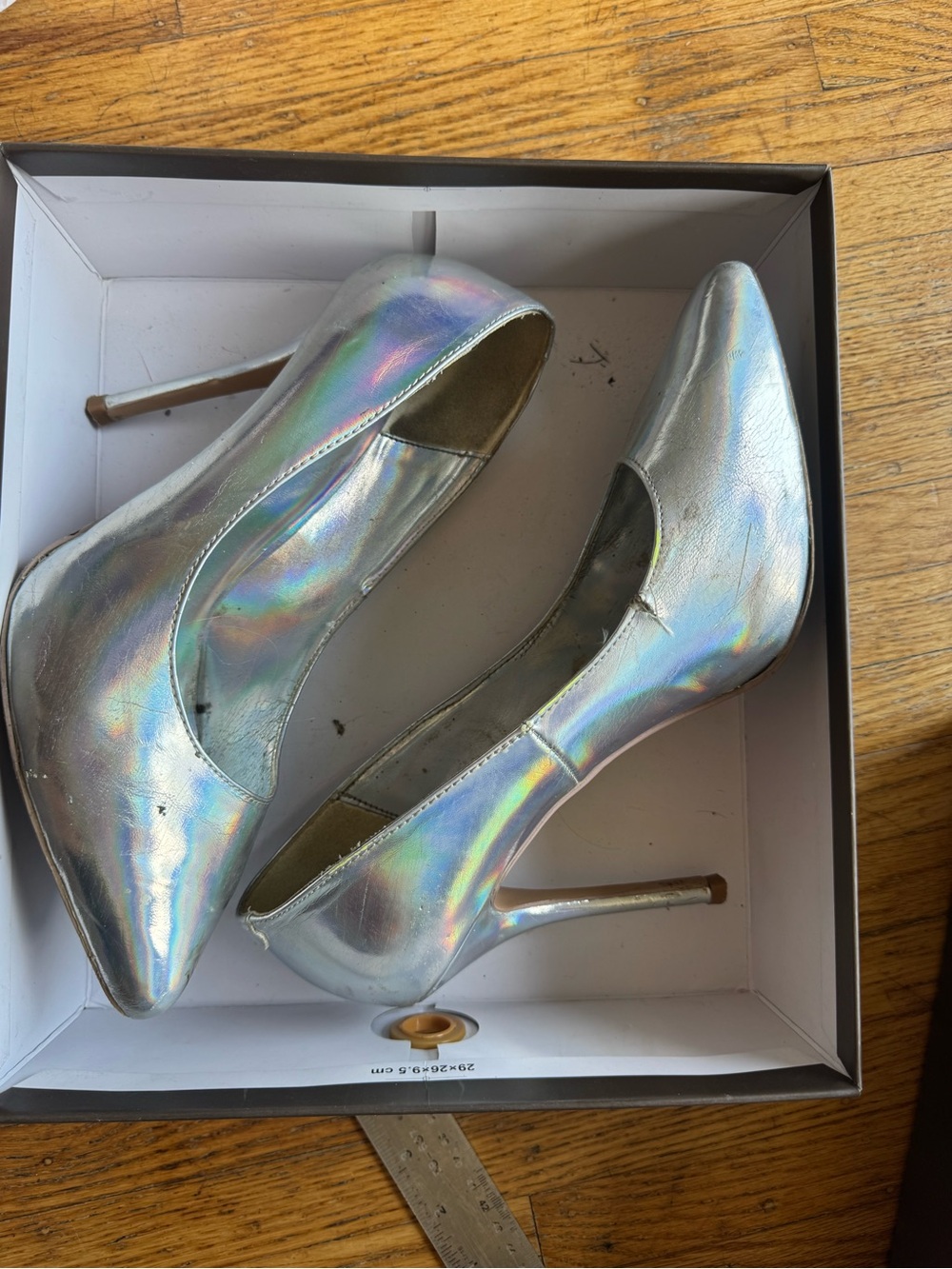 METALLIC CHROMATIC SILVER PLEASER